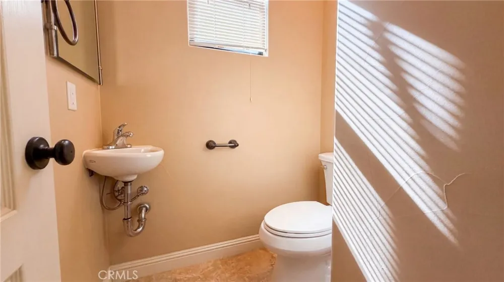 5935 Buena Suerte Yucca Valley, CA 92284