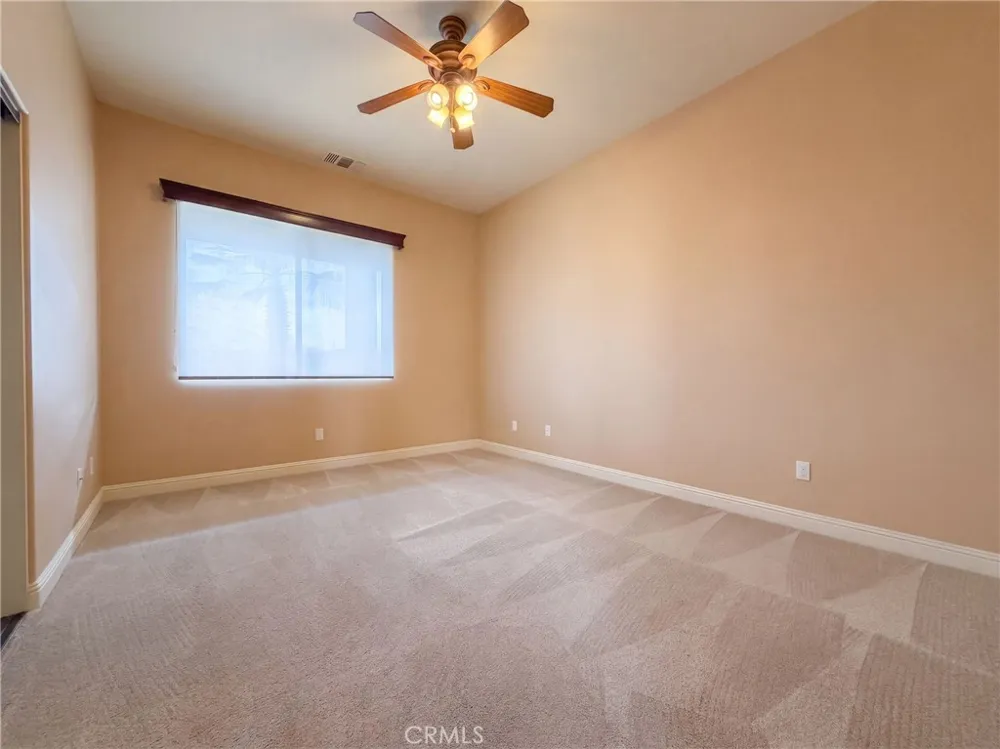 5935 Buena Suerte Yucca Valley, CA 92284