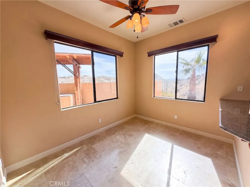 5935 Buena Suerte Yucca Valley, CA 92284