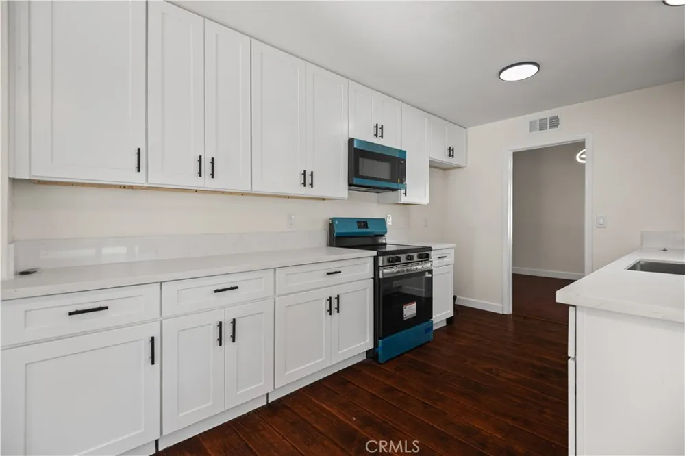 10143 Bristol Dr Alta Loma, CA 91737