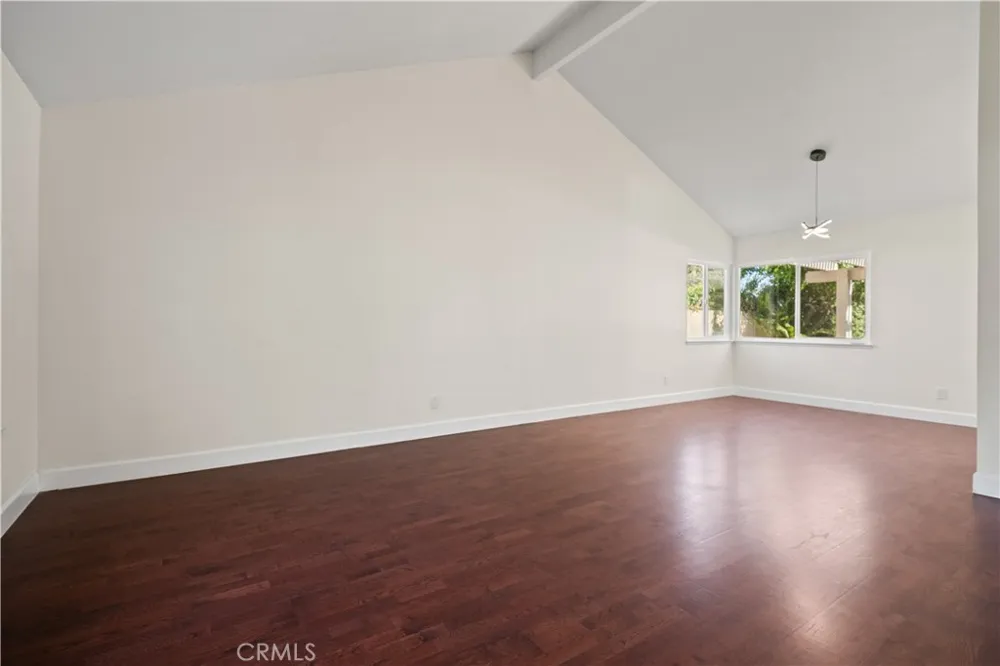 10143 Bristol Dr Alta Loma, CA 91737