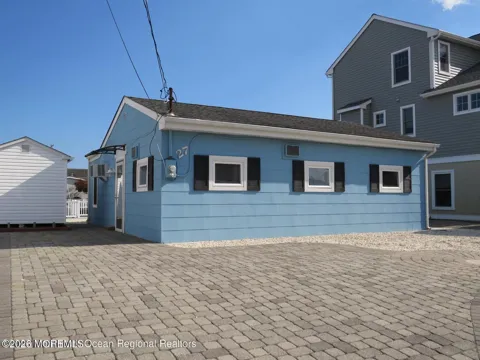 27 Gregg Drive