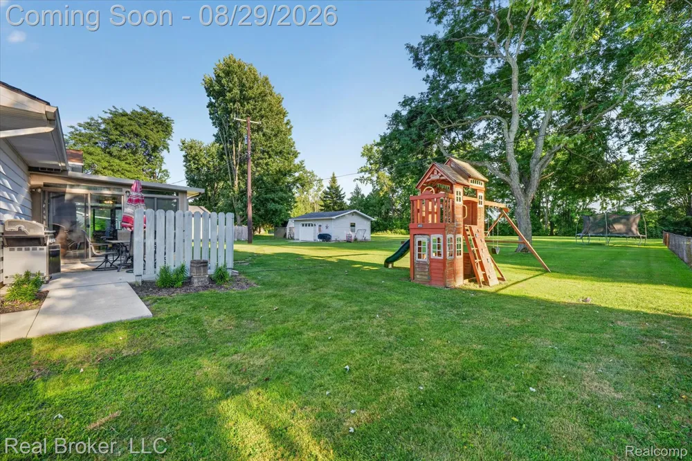 36400 Madison Street Richmond City, MI 48062