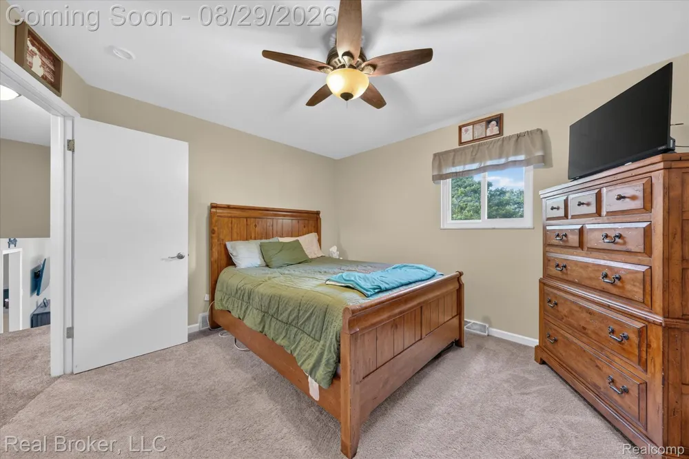 36400 Madison Street Richmond City, MI 48062