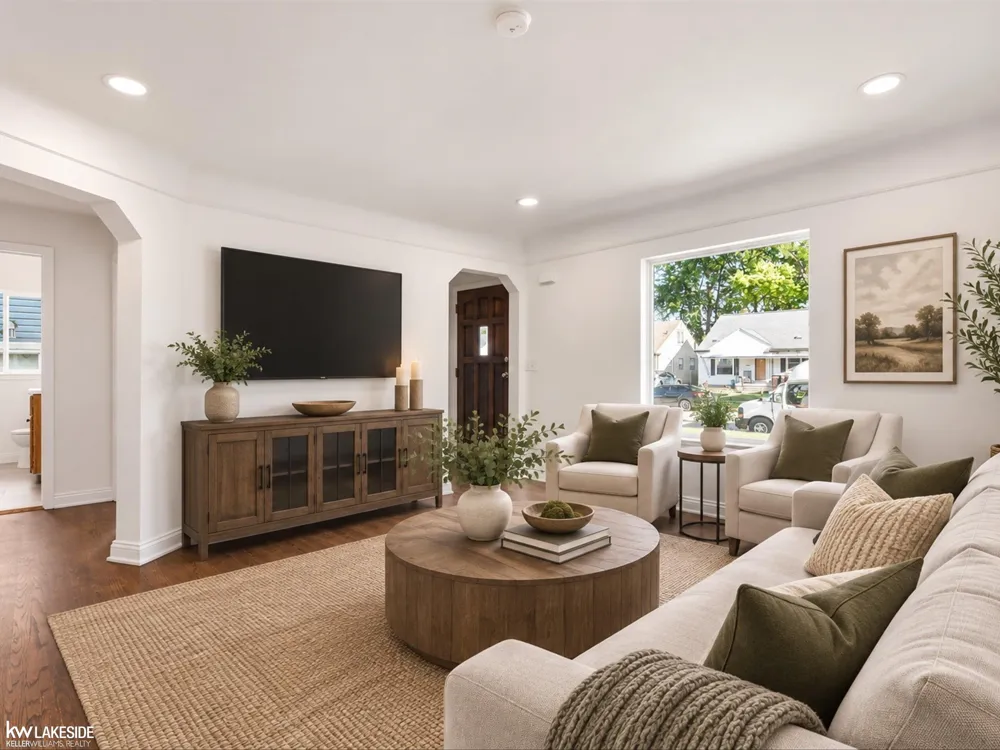 17800 WEXFORD STREET Roseville City, MI 48066