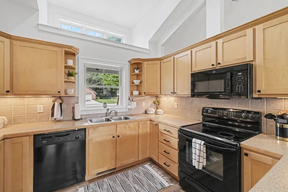 4290 Oak Meadow Drive Georgetown Charter Township, MI 49426
