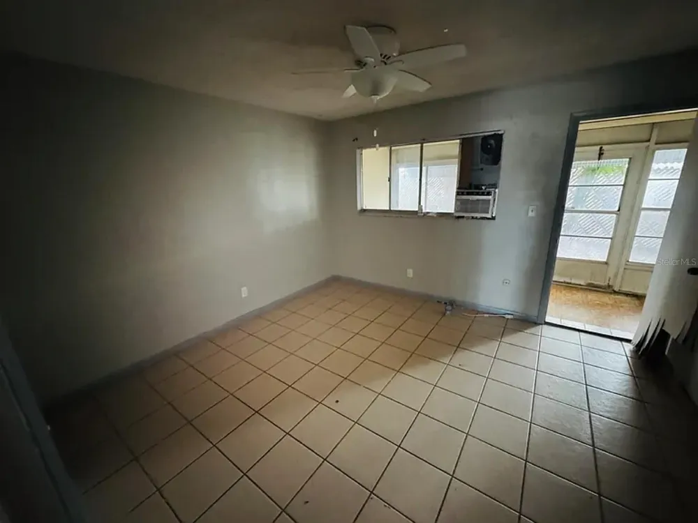 2353 SHELLEY STREET #11 Clearwater, FL 33765