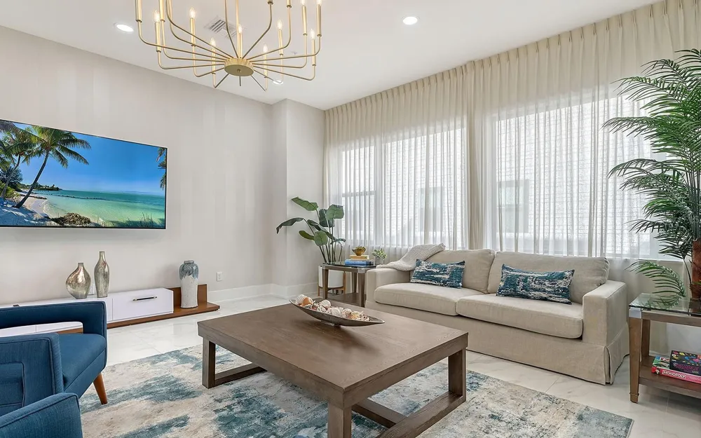 62 AUDUBON PLACE Sarasota, FL 34237