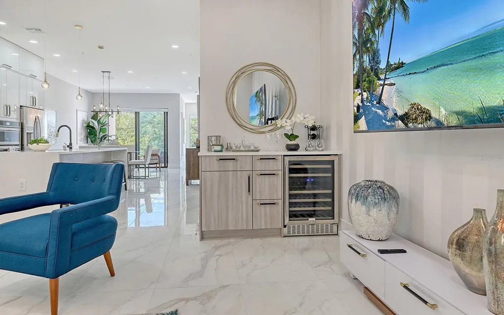 62 AUDUBON PLACE Sarasota, FL 34237