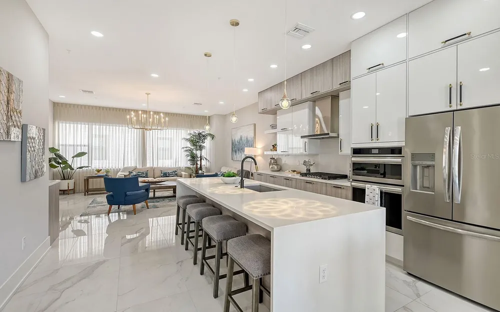 62 AUDUBON PLACE Sarasota, FL 34237