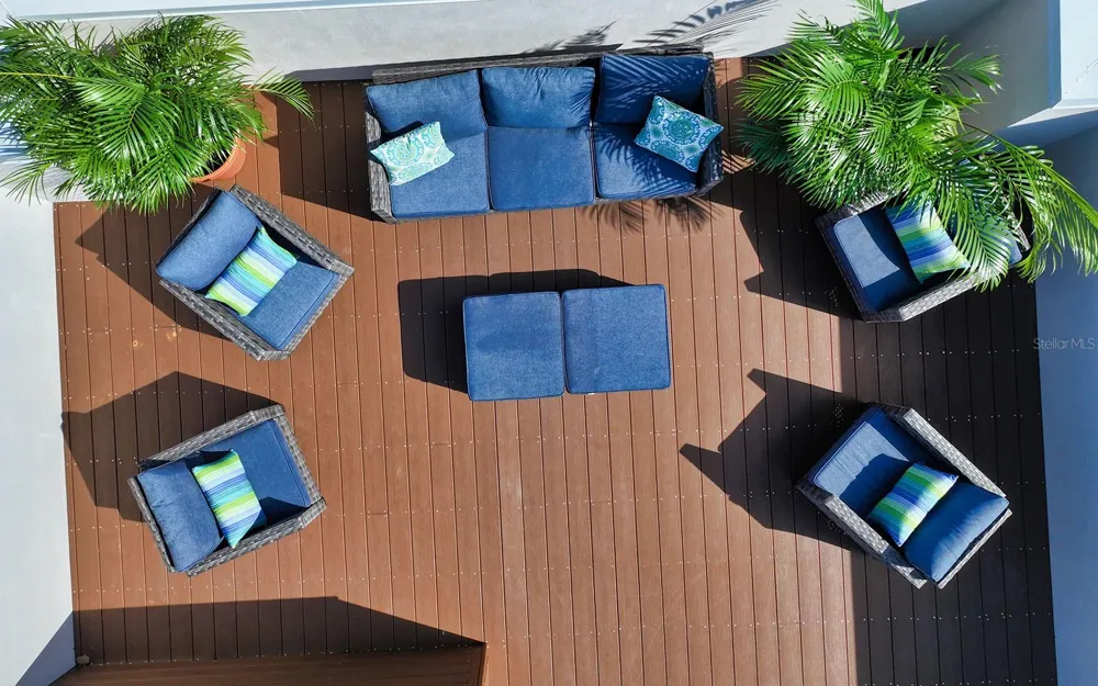 62 AUDUBON PLACE Sarasota, FL 34237