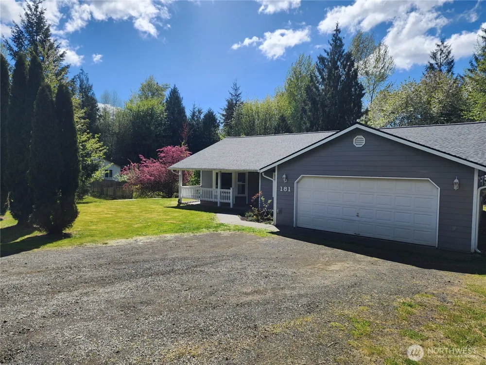 181 E Oakdale Street Allyn, WA 98524