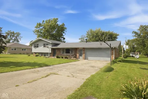 1040 Radio Lane
