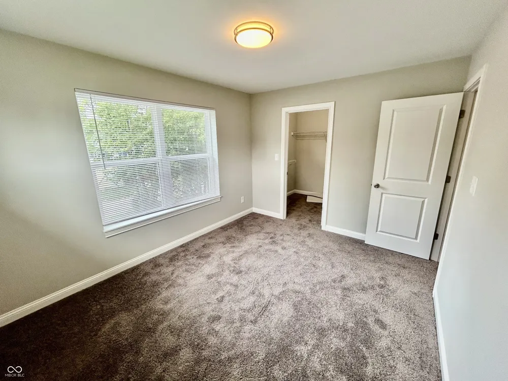 924 Oakland Avenue Indianapolis, IN 46201