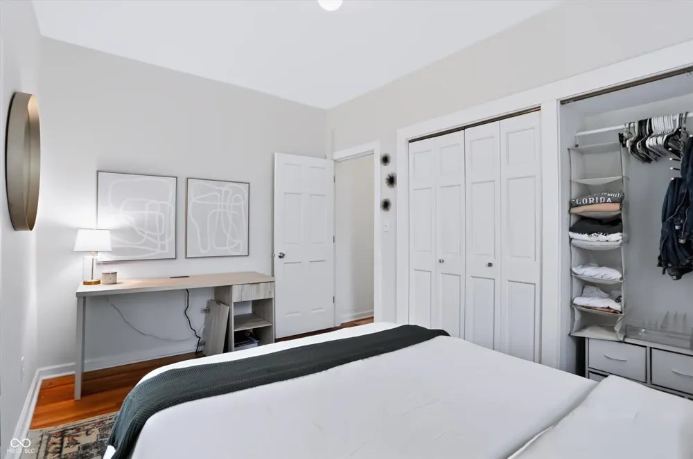 811 Wallace Avenue Indianapolis, IN 46201