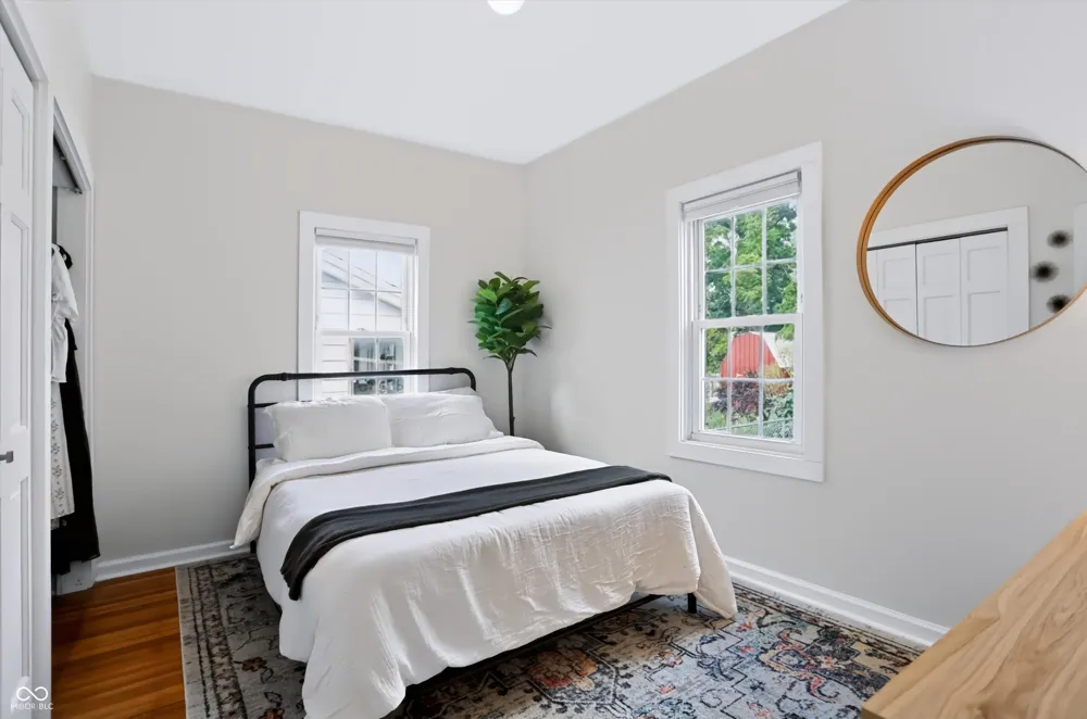 811 Wallace Avenue Indianapolis, IN 46201