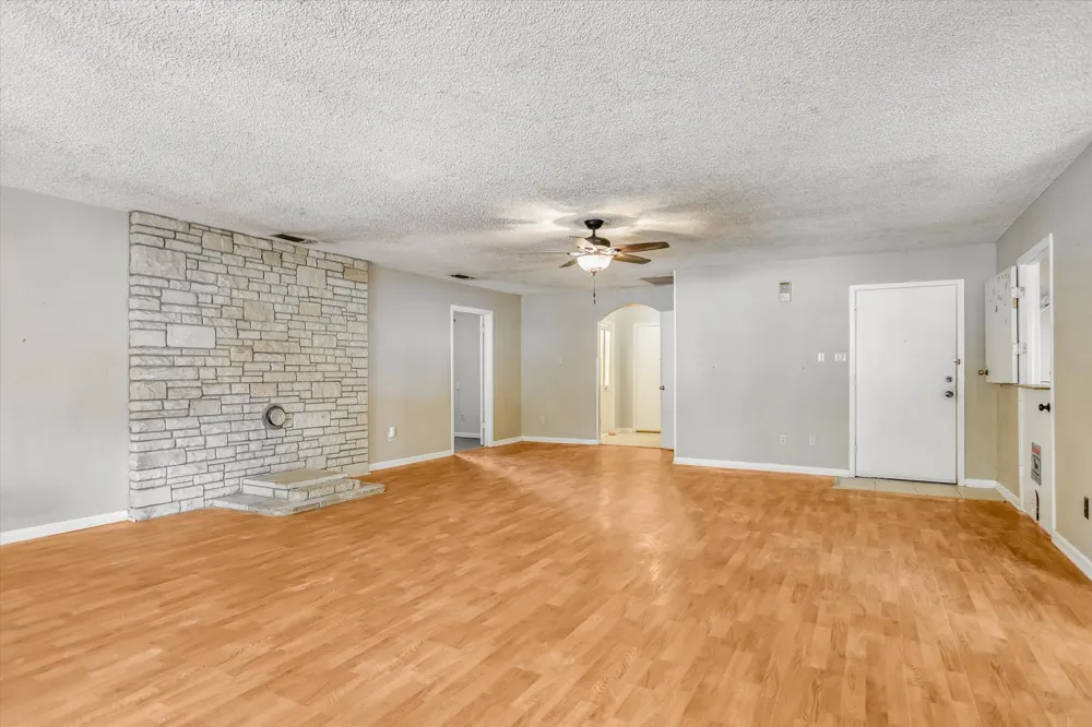 2808 Kings Circle Drive Granite Shoals, TX 78654