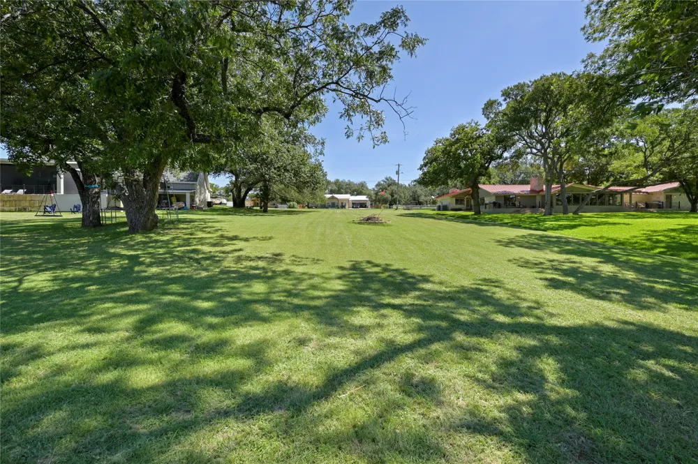 139 County Road 141 Burnet, TX 78611