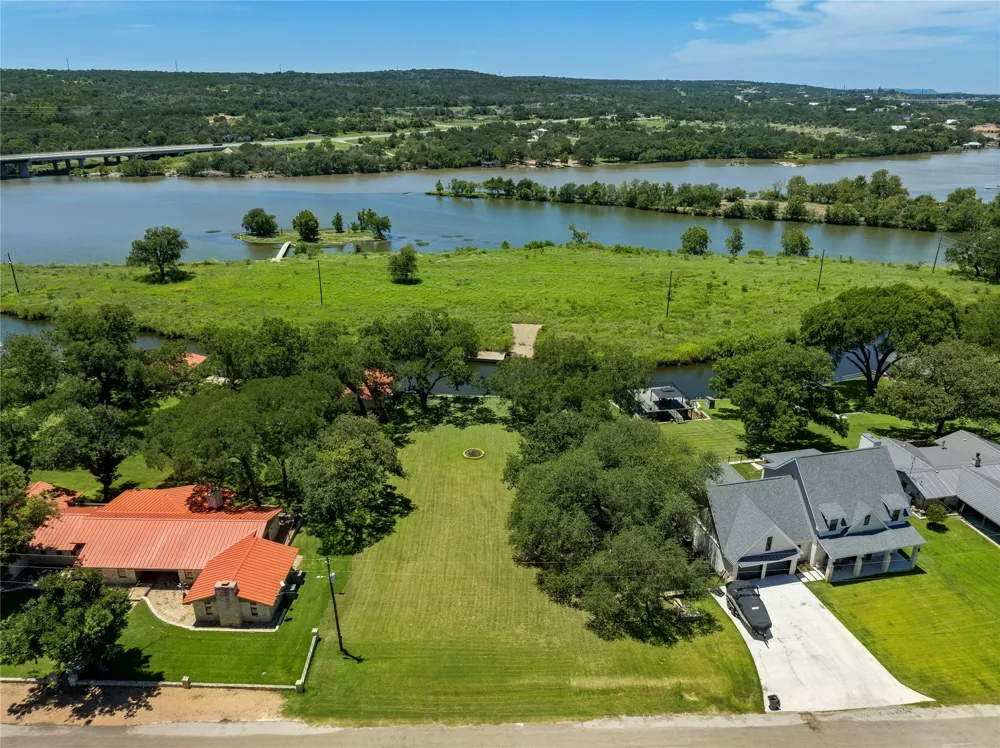 139 County Road 141 Burnet, TX 78611