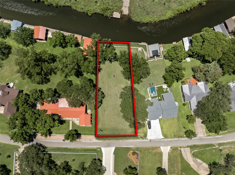 139 County Road 141 Burnet, TX 78611