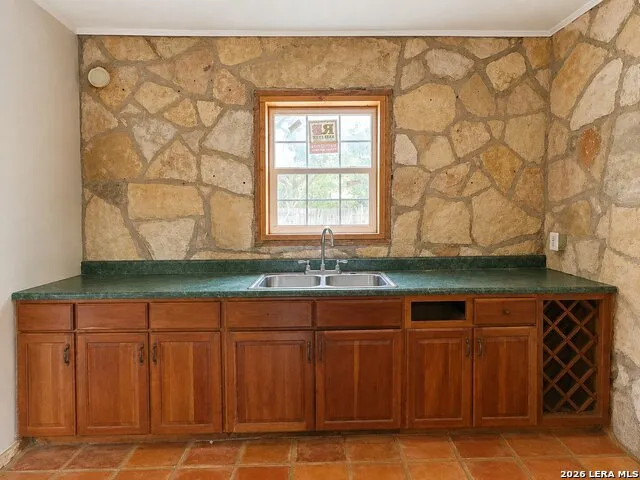 6908 Poss Leon Valley, TX 78238