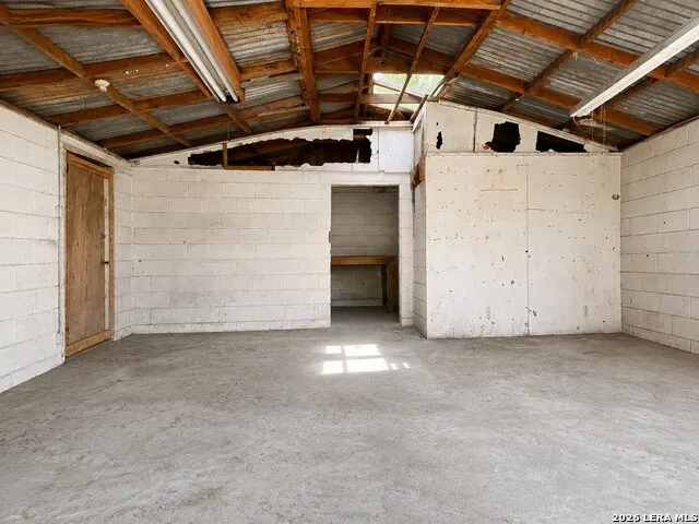 6908 Poss Leon Valley, TX 78238