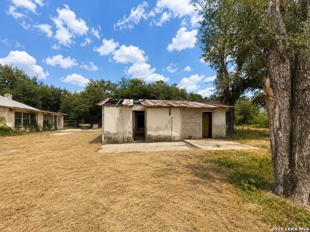 6908 Poss Leon Valley, TX 78238