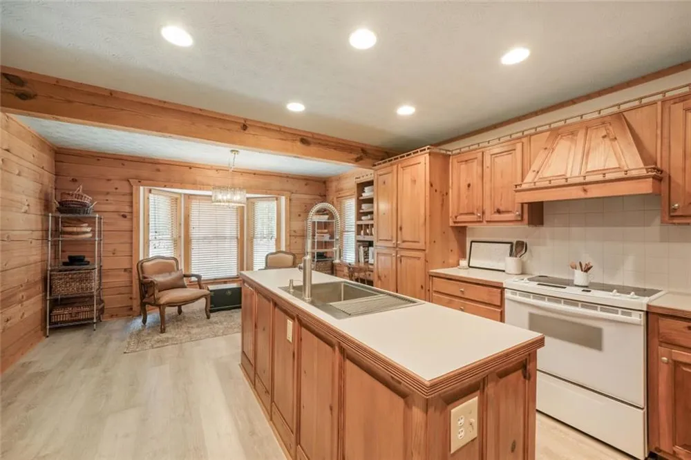 4420 Parkwood Road Social Circle, GA 30025