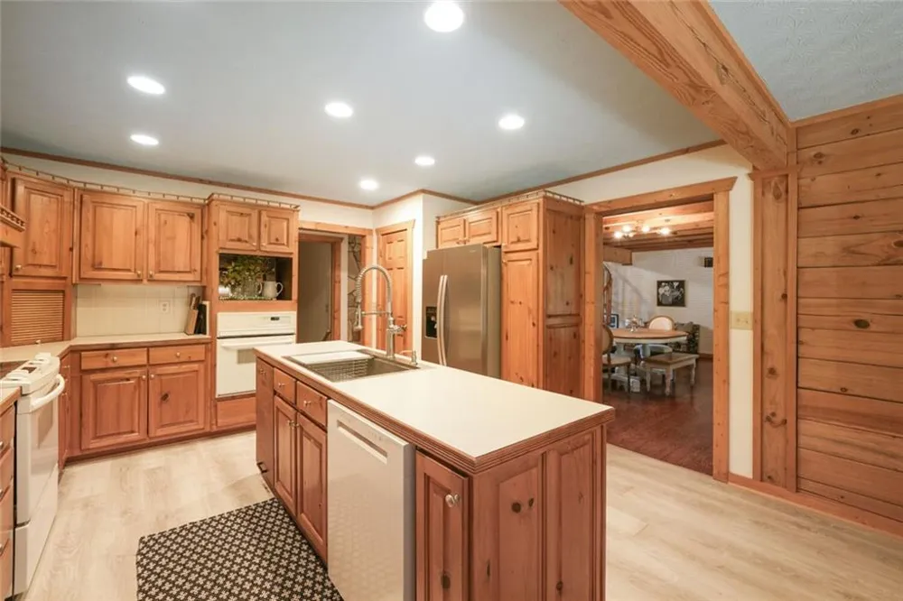 4420 Parkwood Road Social Circle, GA 30025