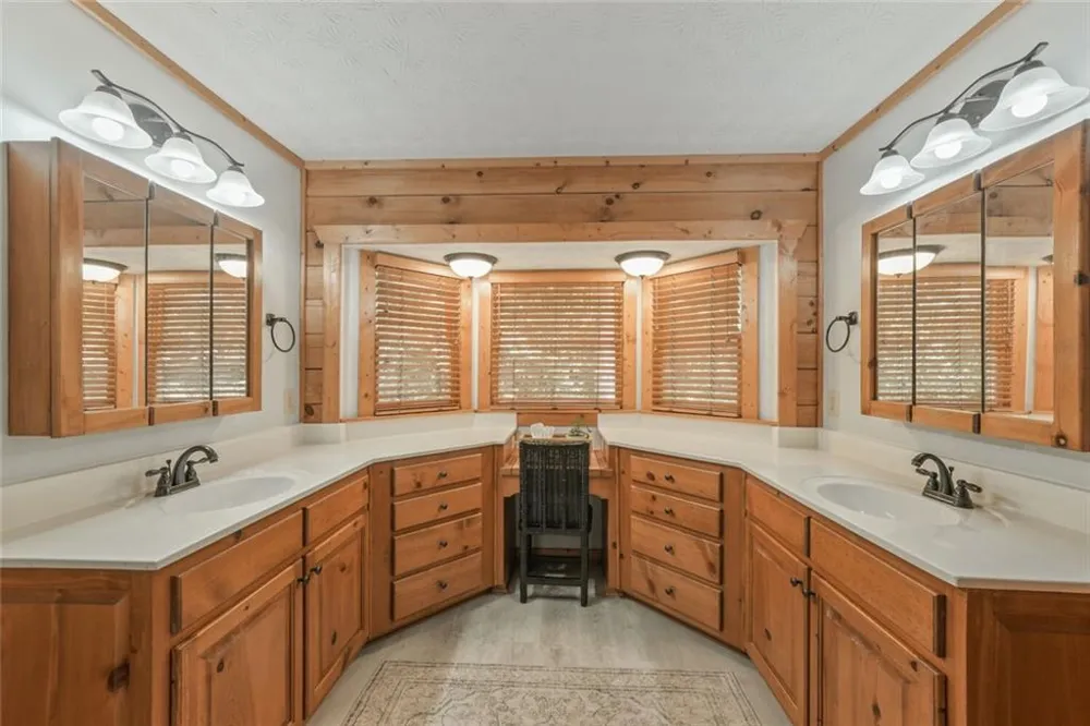 4420 Parkwood Road Social Circle, GA 30025