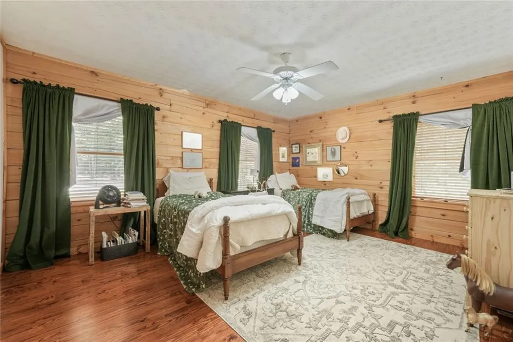 4420 Parkwood Road Social Circle, GA 30025