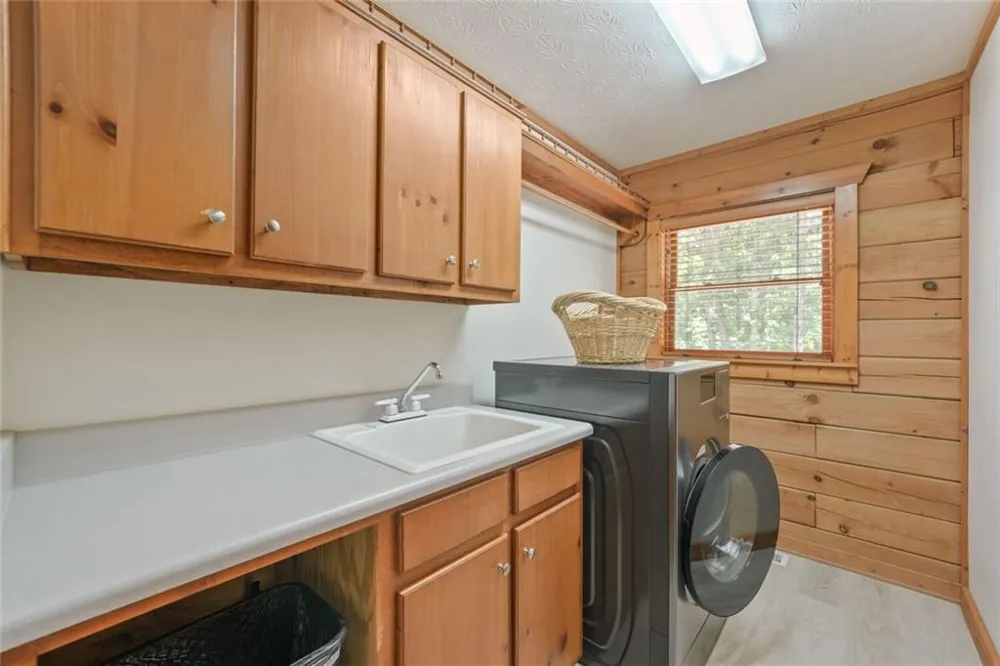4420 Parkwood Road Social Circle, GA 30025
