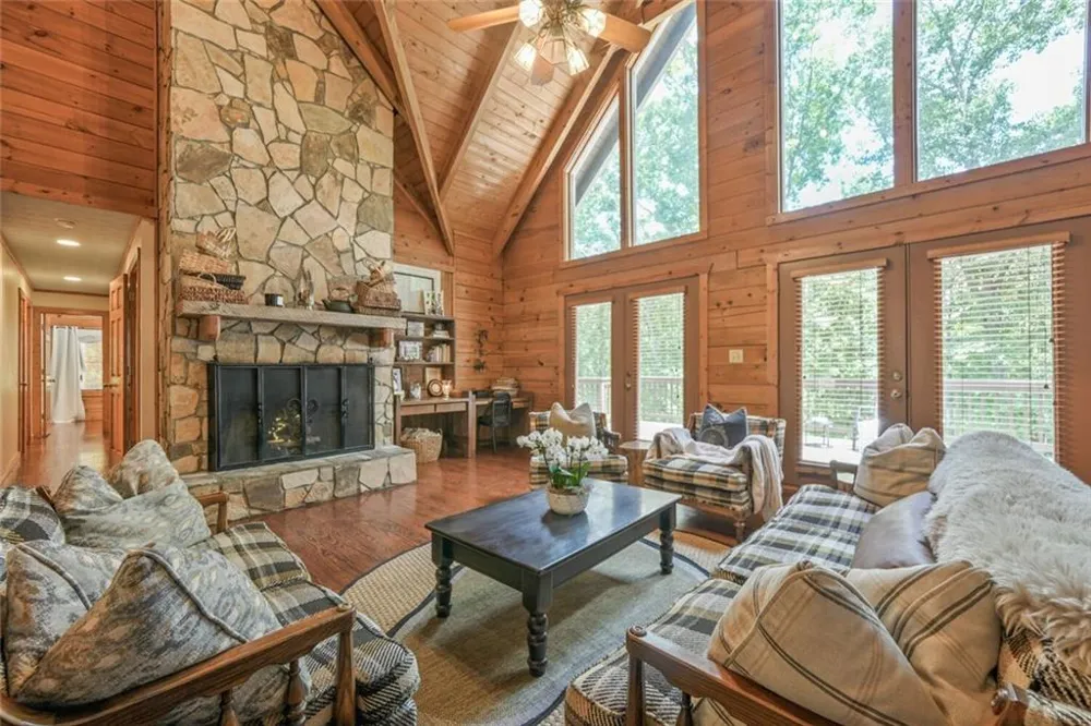 4420 Parkwood Road Social Circle, GA 30025