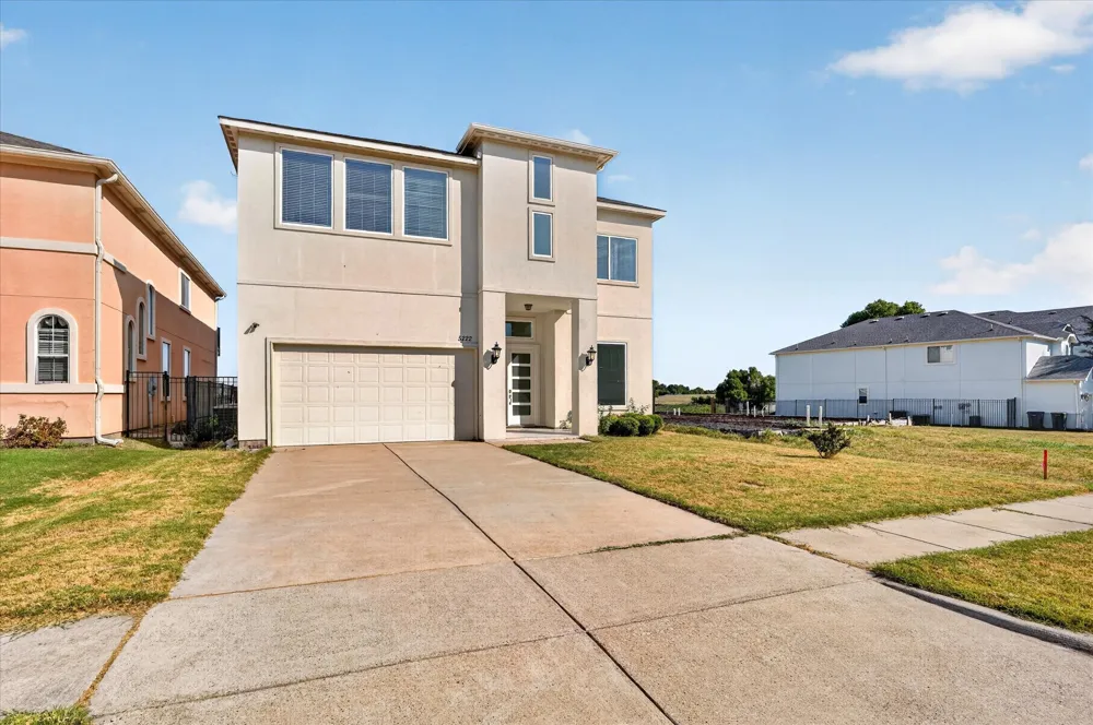 5222 Lake Terrace Court Garland, TX 75043