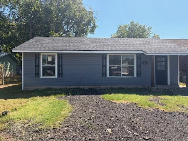 418 Main Street Paris, TX 75460