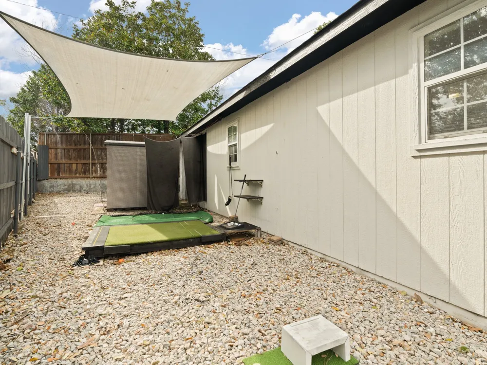 3936 Cedar Bayou Drive Dallas, TX 75244