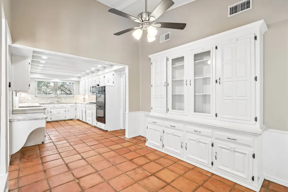 2840 Meadowbrook Drive Plano, TX 75075