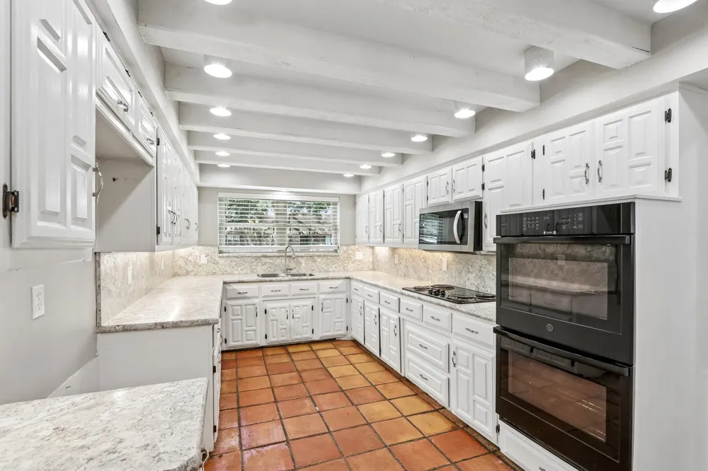 2840 Meadowbrook Drive Plano, TX 75075