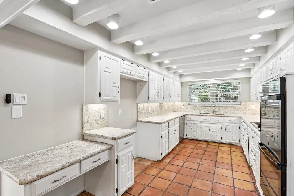 2840 Meadowbrook Drive Plano, TX 75075