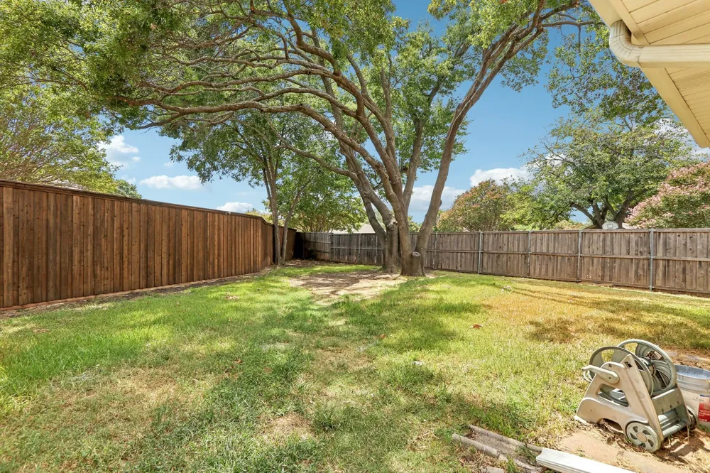 2840 Meadowbrook Drive Plano, TX 75075