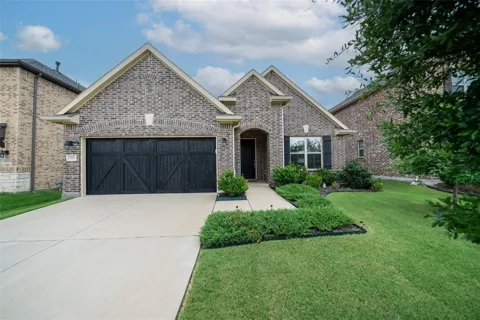 3017 Spring Creek Trail