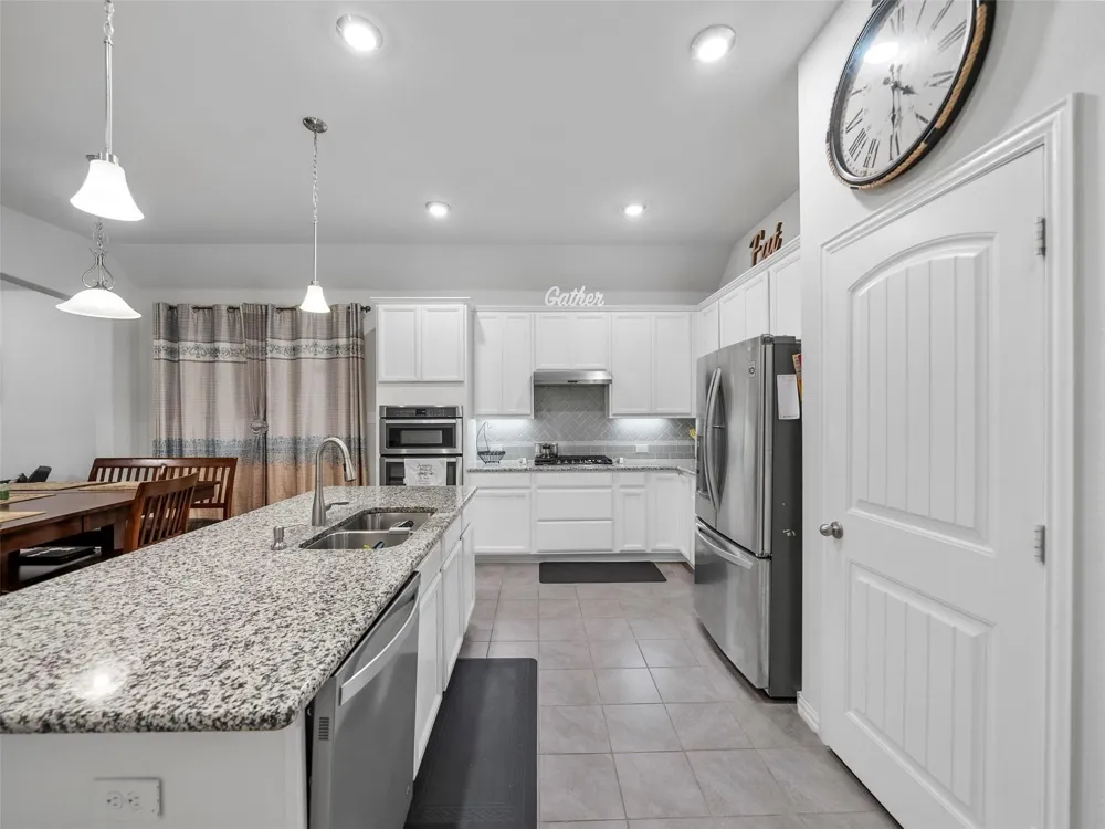 3017 Spring Creek Trail Celina, TX 75078