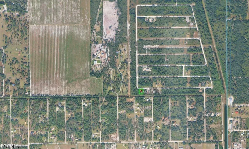 E 24th Street Alva, FL 33920