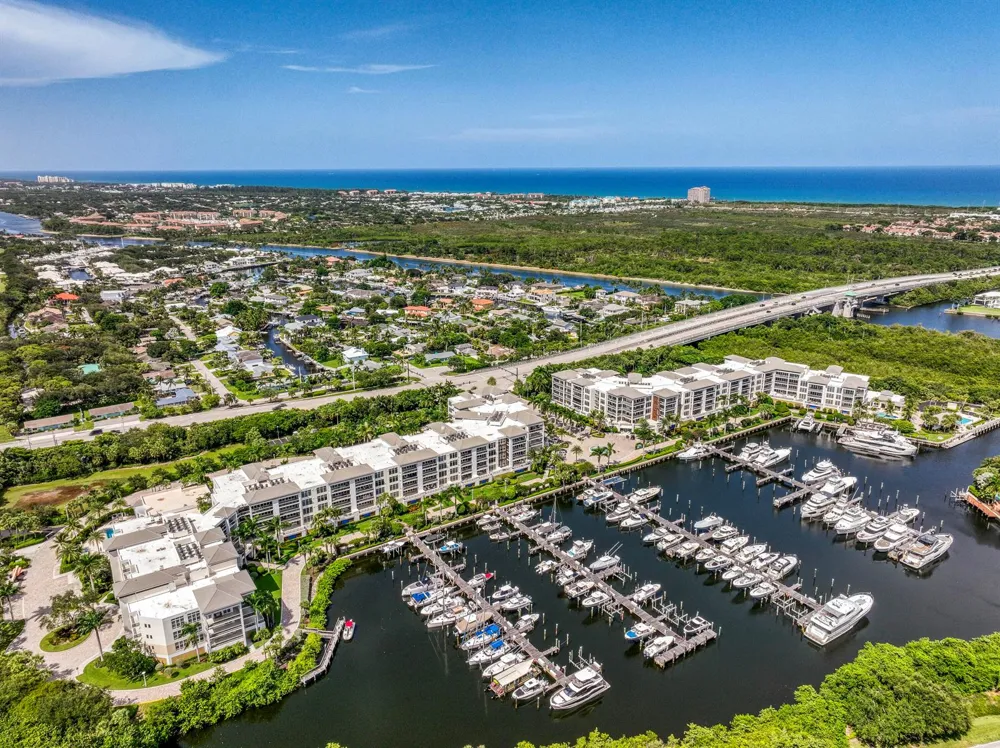 2700 Donald Ross Road #306 Palm Beach Gardens, FL 33410