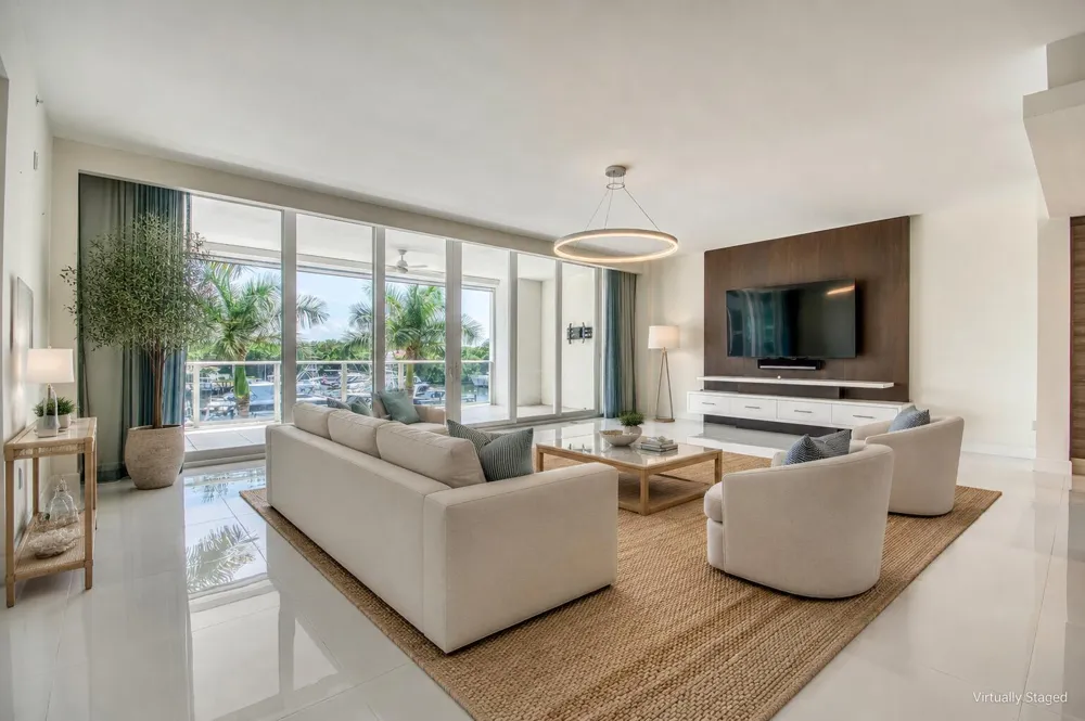 2700 Donald Ross Road #306 Palm Beach Gardens, FL 33410