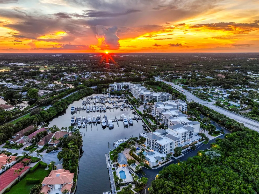2700 Donald Ross Road #306 Palm Beach Gardens, FL 33410