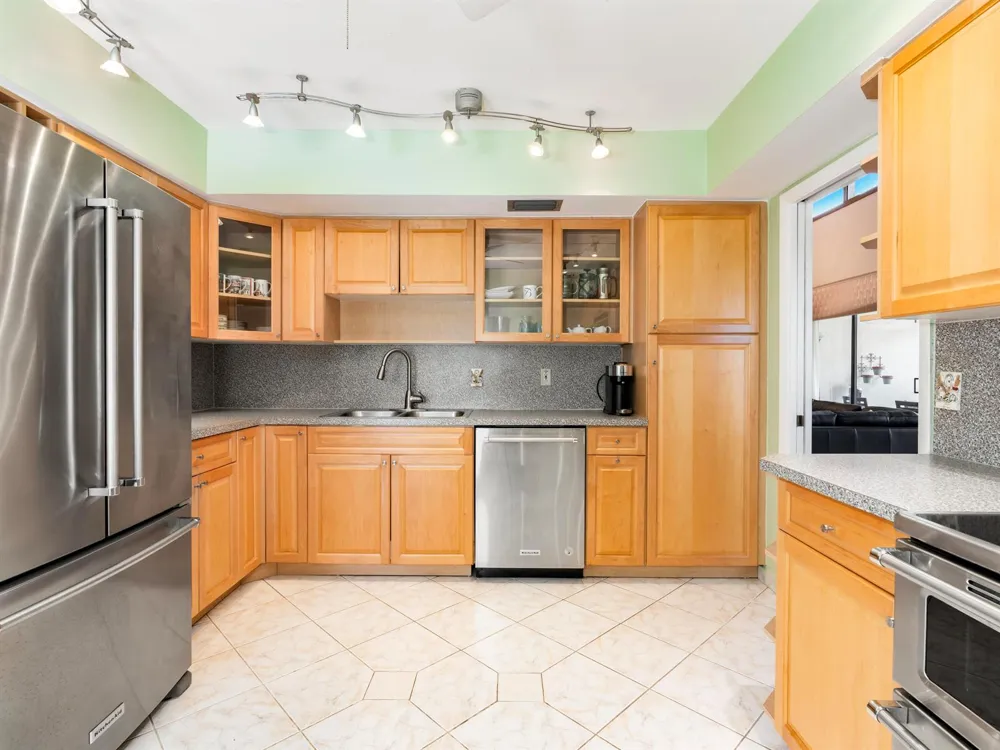 6424 Pumpkin Seed Circle Boca Raton, FL 33433