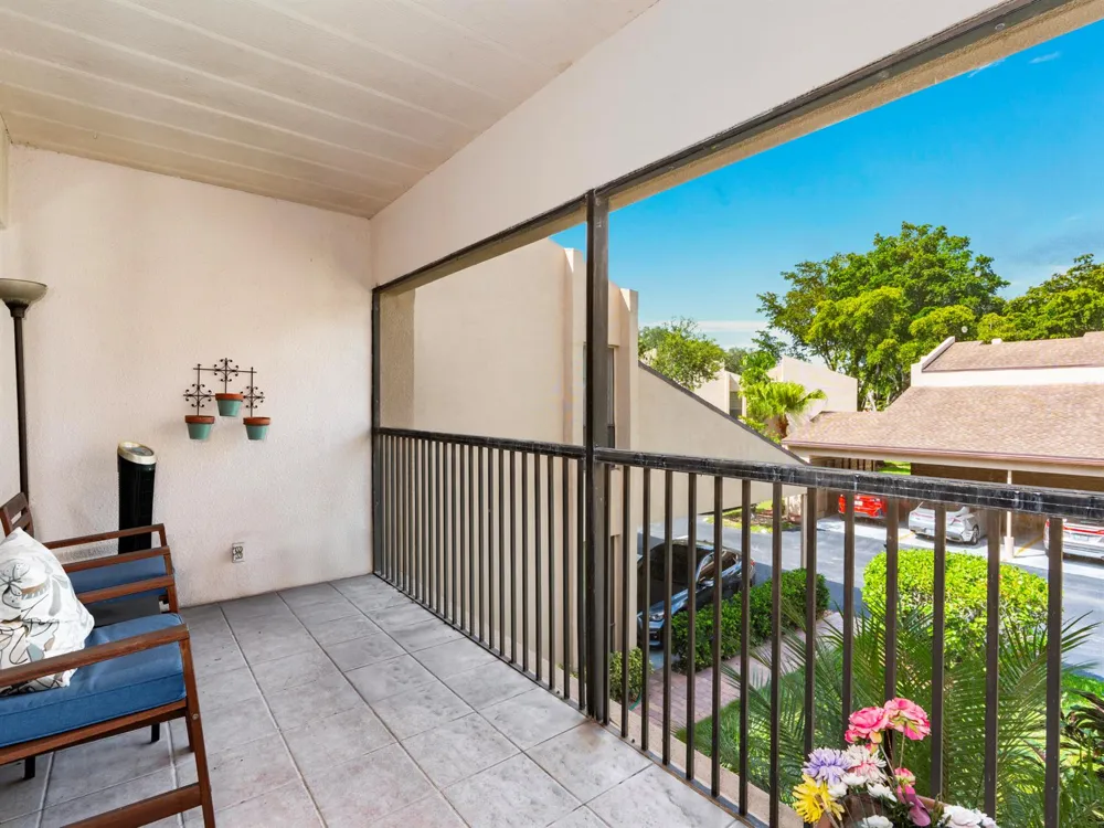 6424 Pumpkin Seed Circle Boca Raton, FL 33433