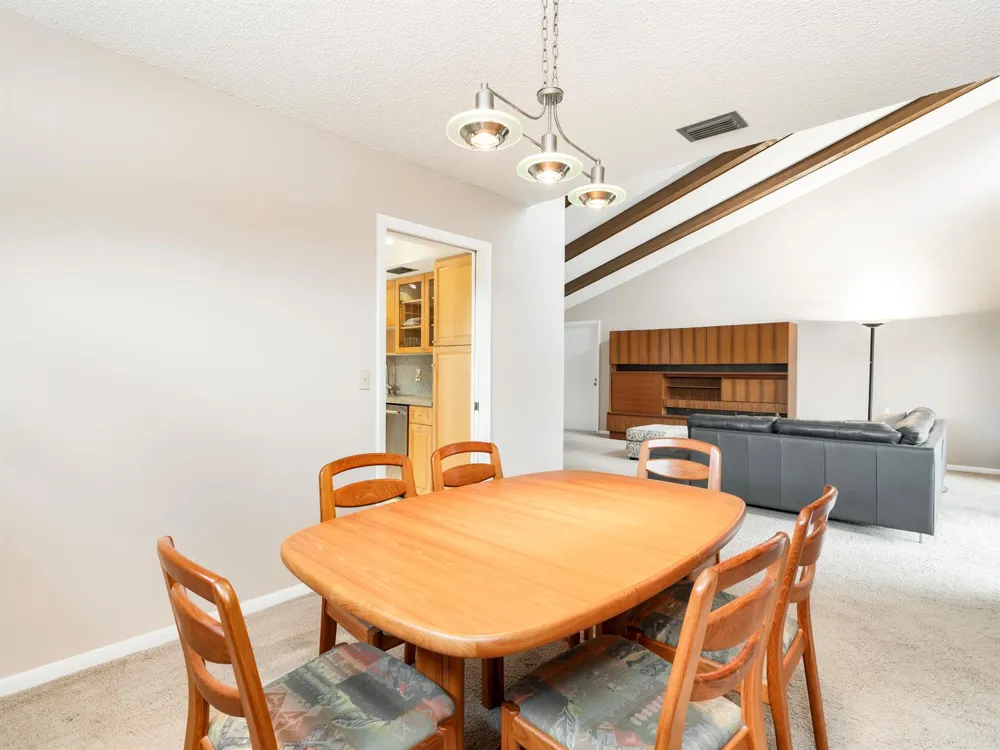 6424 Pumpkin Seed Circle Boca Raton, FL 33433