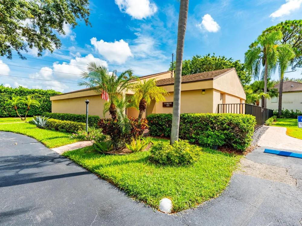 6424 Pumpkin Seed Circle Boca Raton, FL 33433